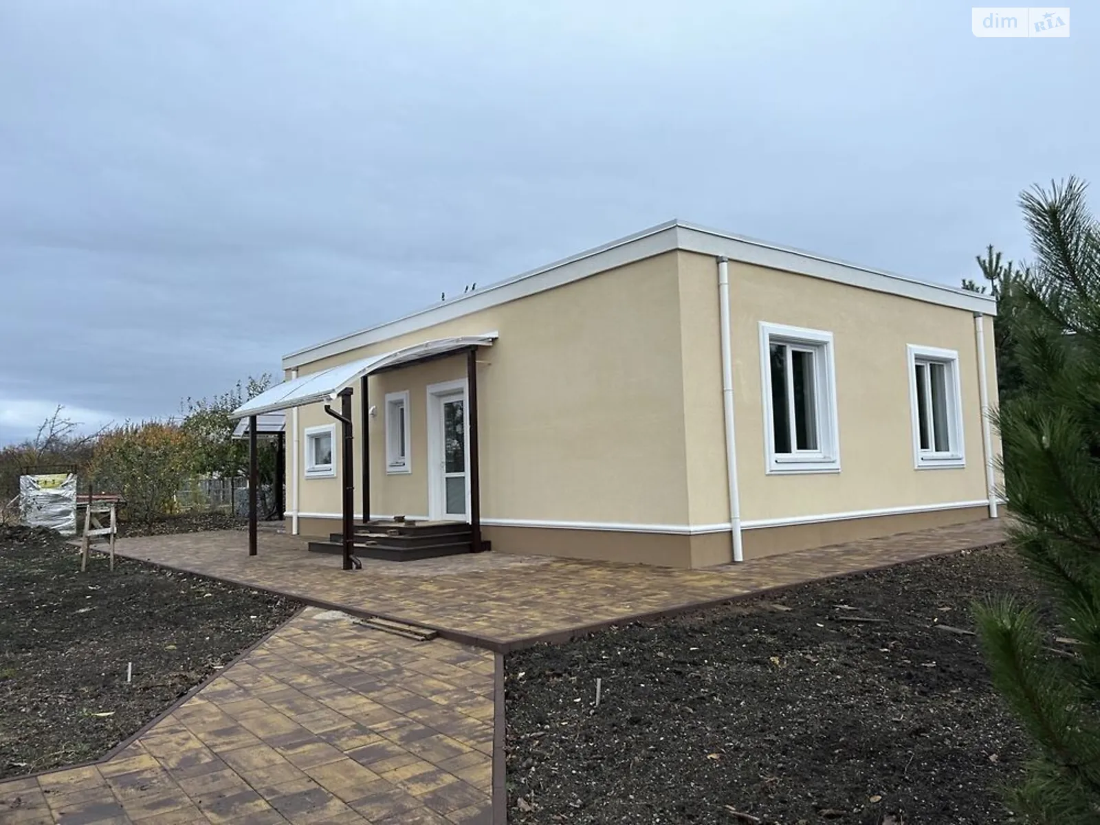 Продается одноэтажный дом 94 кв. м с камином, цена: 87000 $ - фото 1