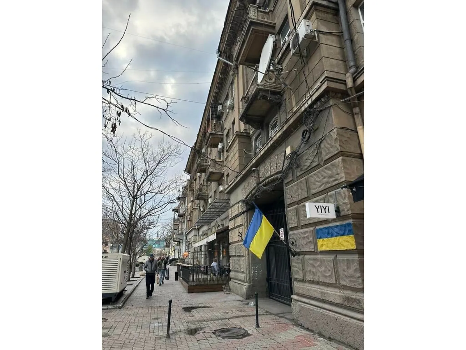 Продається 2-кімнатна квартира 62 кв. м у Одесі, вул. Грецька