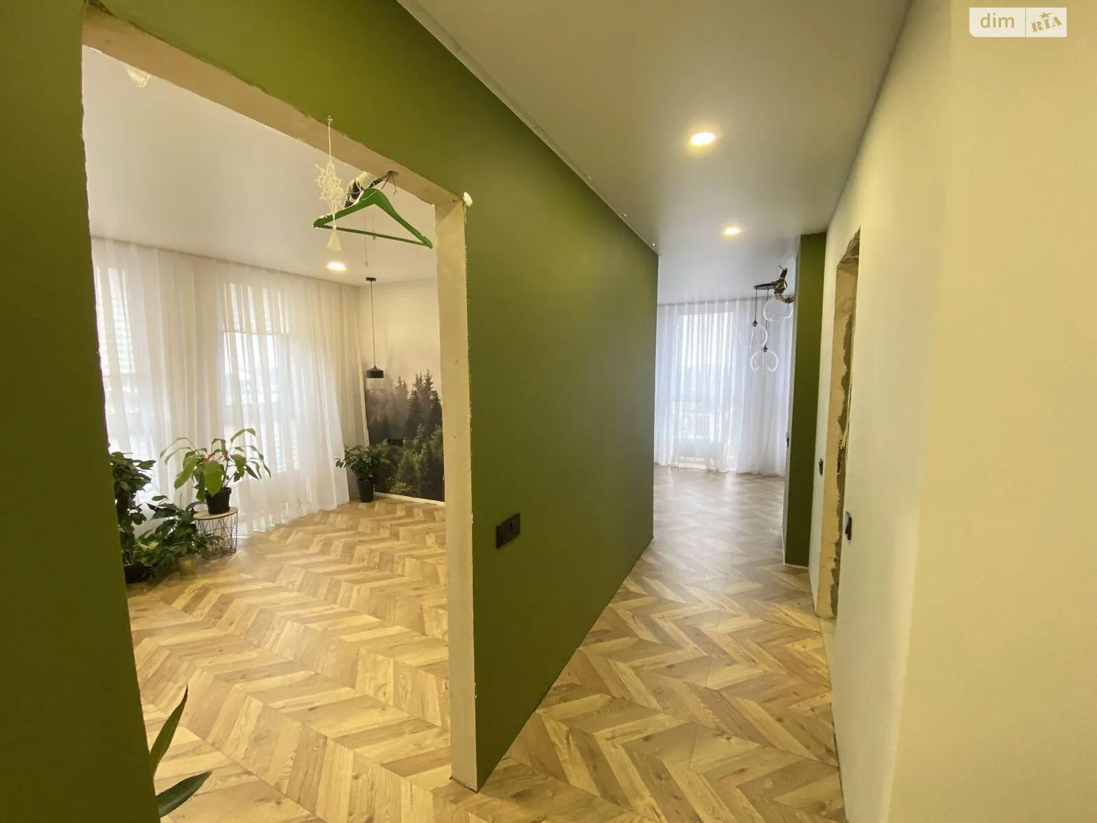 Продается 2-комнатная квартира 55 кв. м в Белогородке, ул. Михаила Величко, 40/4 - фото 1
