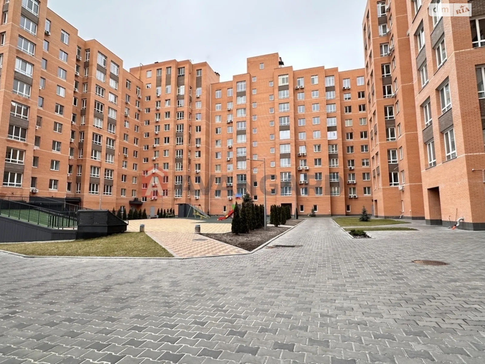 Продается 2-комнатная квартира 58 кв. м в Днепре, просп. Мира, 2