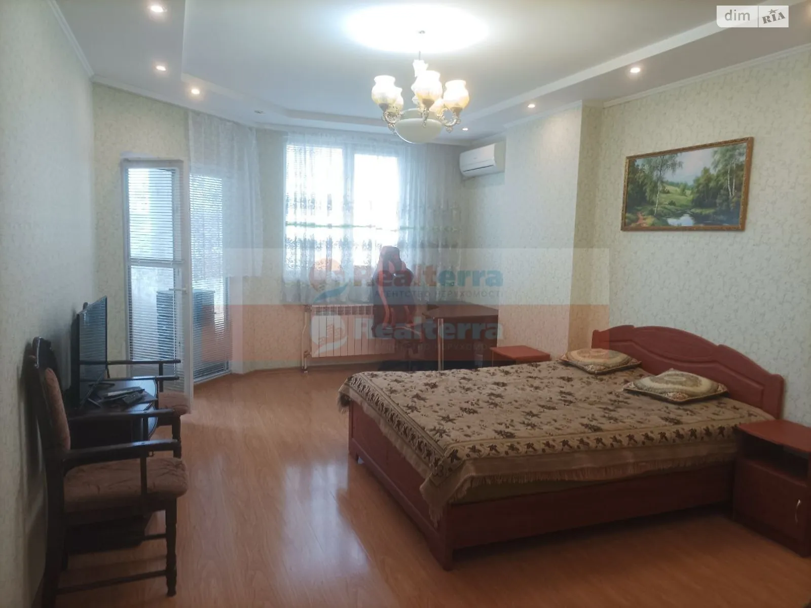 Продается 1-комнатная квартира 61 кв. м в Киеве, ул. Гетьмана Вадима, 1Б - фото 1