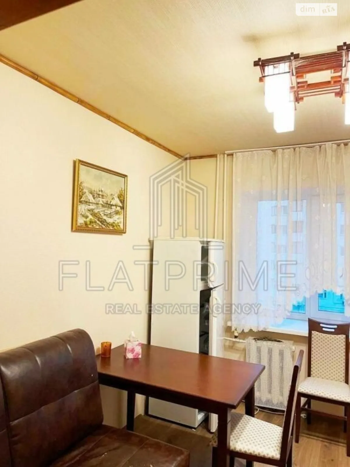 Продается 1-комнатная квартира 48 кв. м в Киеве, цена: 64000 $