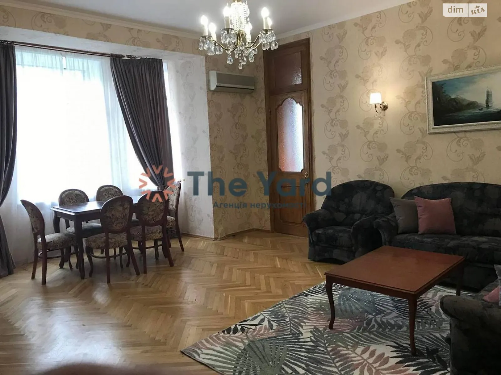 Здається в оренду офіс 120 кв. м в бізнес-центрі, цена: 1200 $