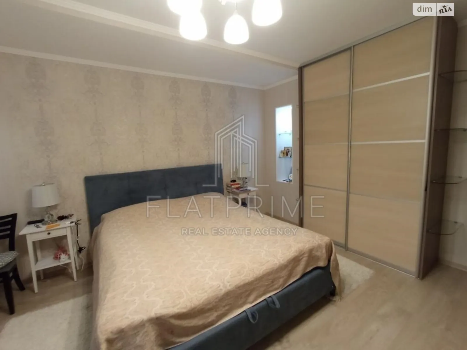 Продается 3-комнатная квартира 81 кв. м в Киеве, ул. Драгоманова, 6 - фото 1