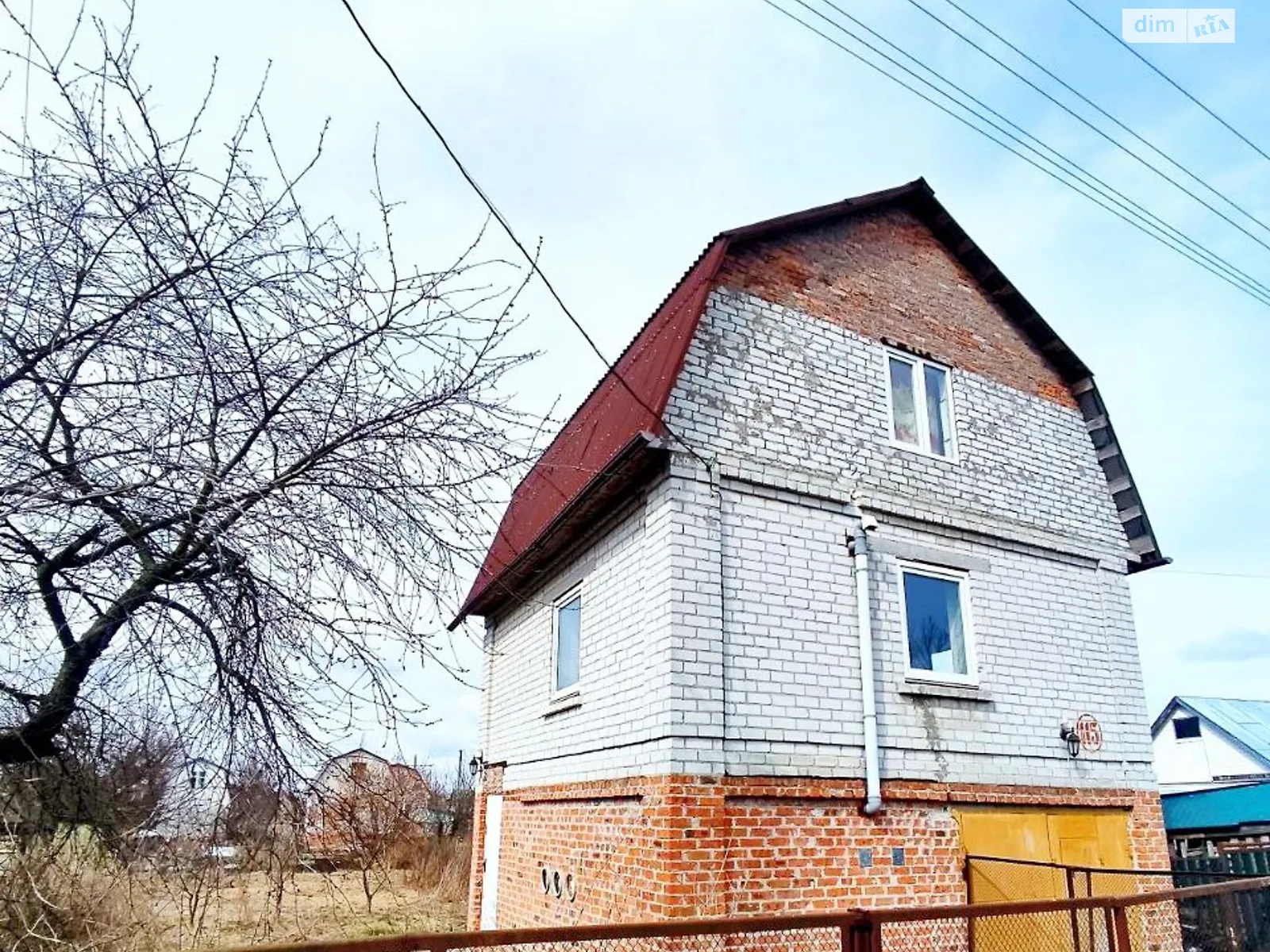 Продається будинок 3 поверховий 80 кв. м з гаражем, цена: 13000 $