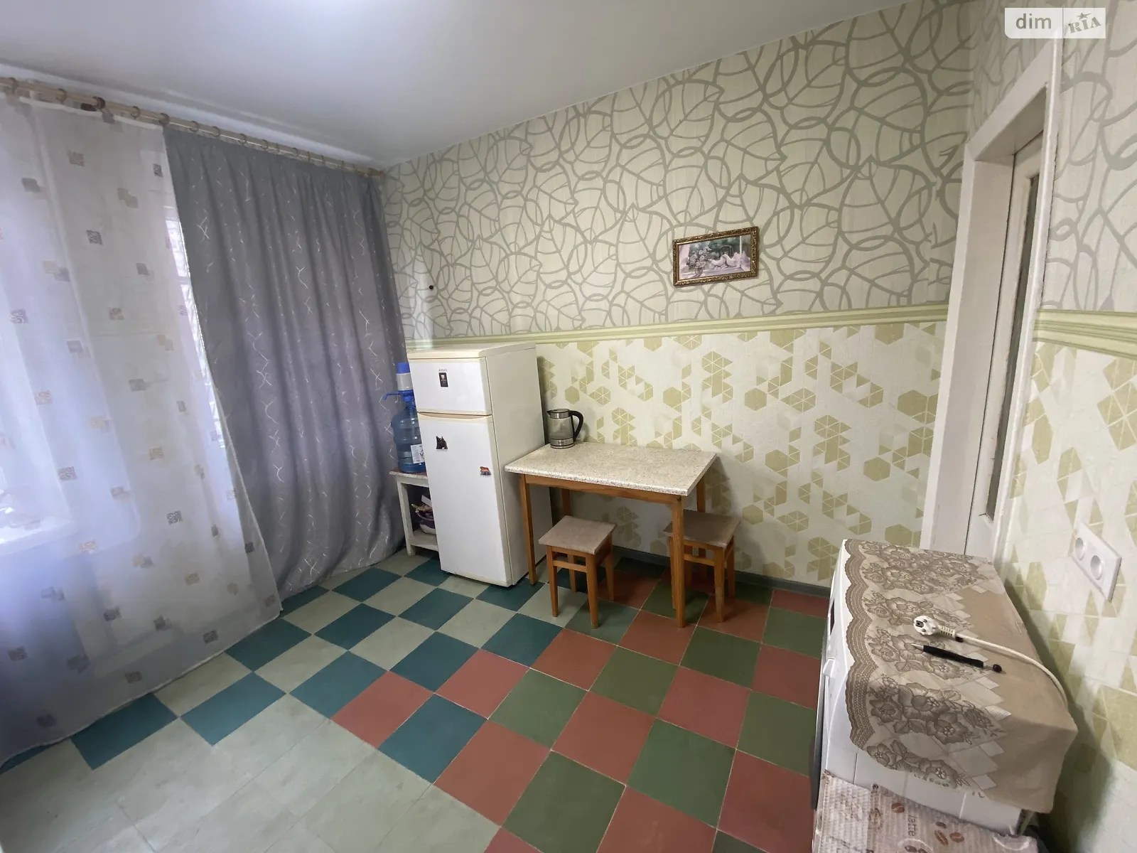 Продається 1-кімнатна квартира 41 кв. м у Дніпрі, вул. Старокозацька, 74Б