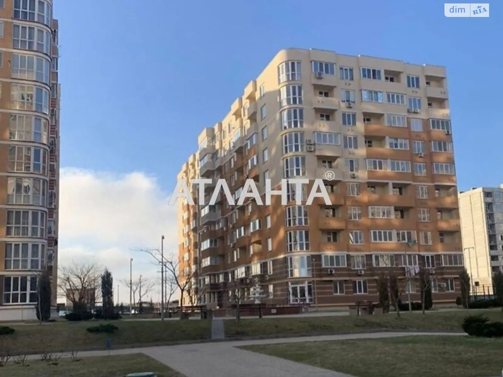 Продается 2-комнатная квартира 59 кв. м в Черноморске, ул. 1 Мая, 42Б