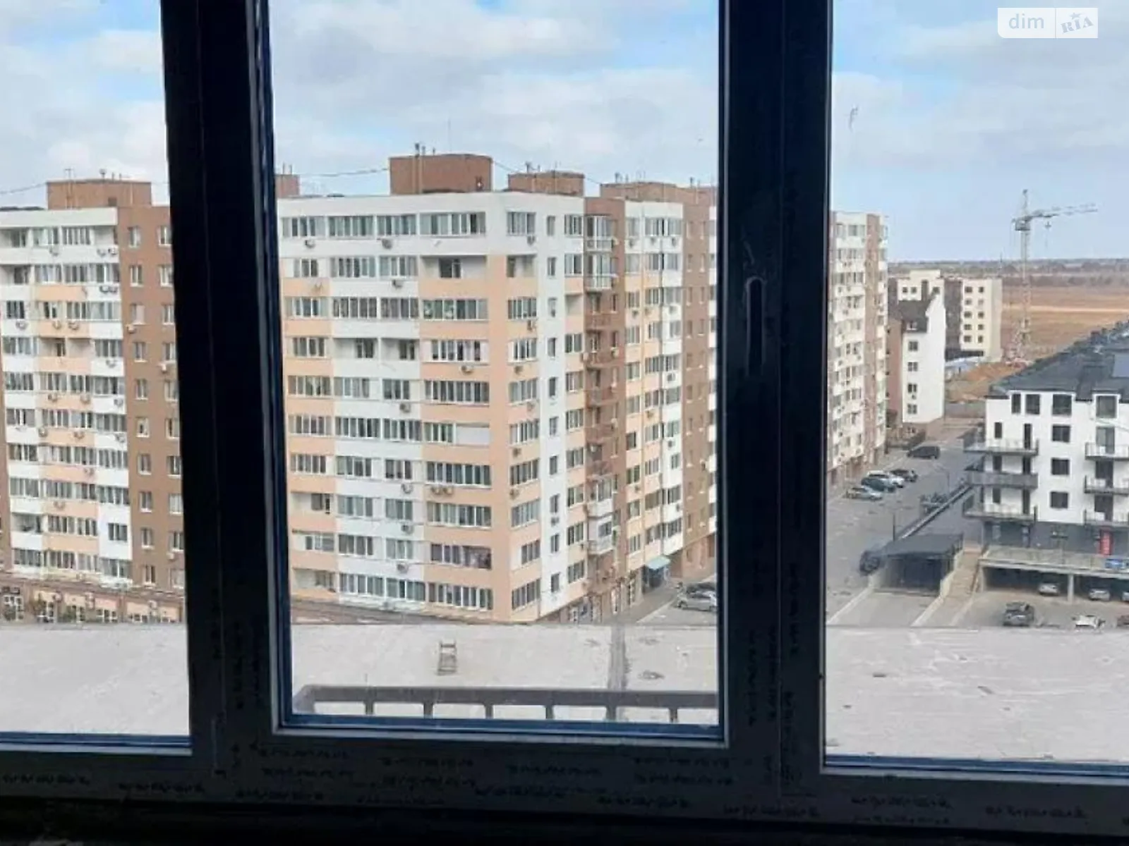 Продається 2-кімнатна квартира 59 кв. м у Одесі, вул. Академіка Сахарова