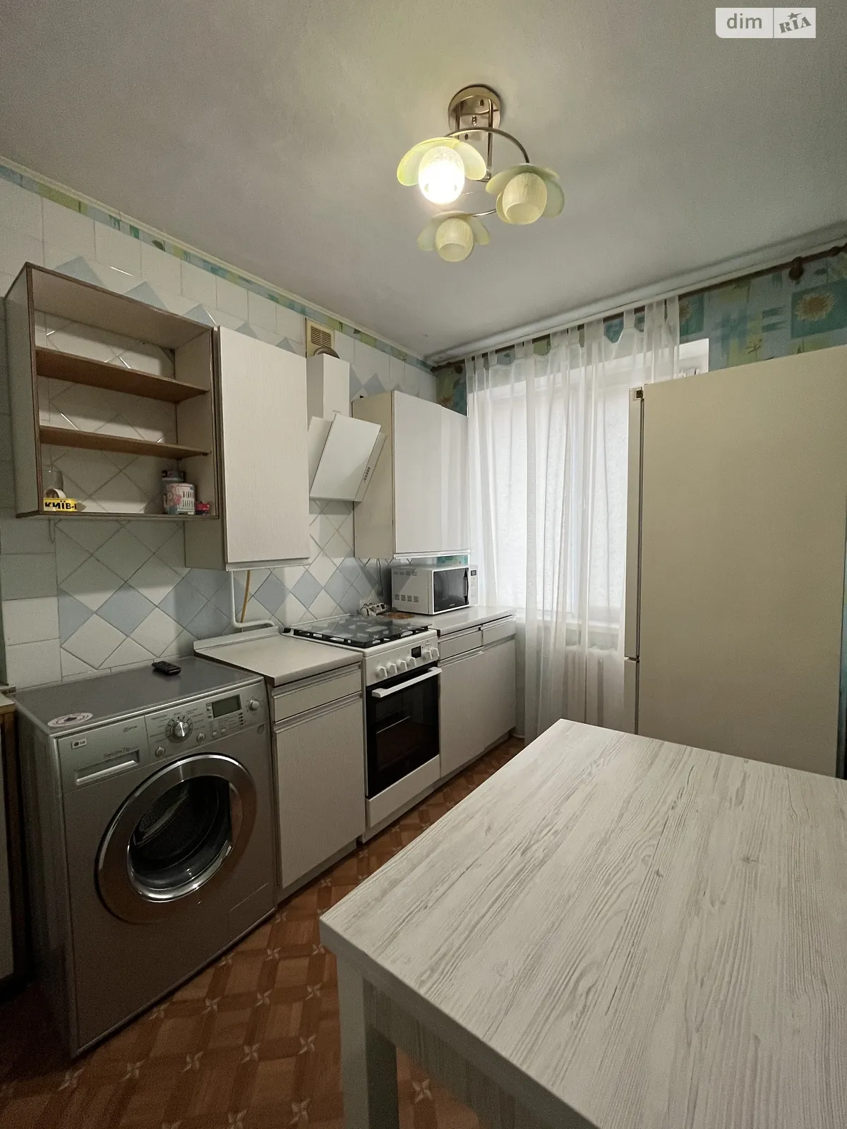 Продается 2-комнатная квартира 46 кв. м в Николаеве, цена: 25500 $