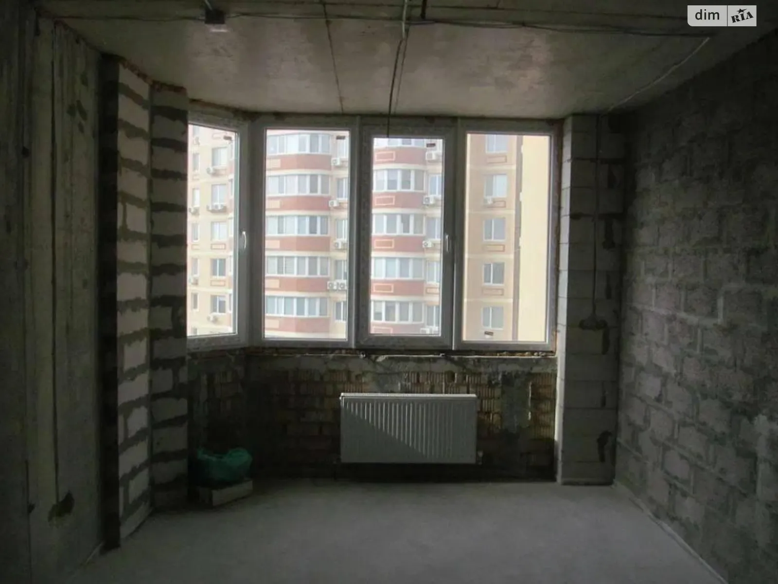 Продается 1-комнатная квартира 36 кв. м в Одессе, ул. Школьная - фото 1