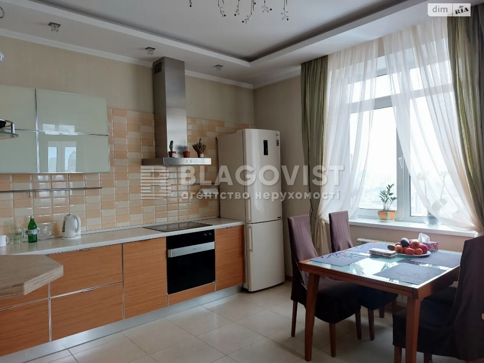 Продается 3-комнатная квартира 117 кв. м в Киеве, ул. Василия Тютюнника, 16 - фото 1