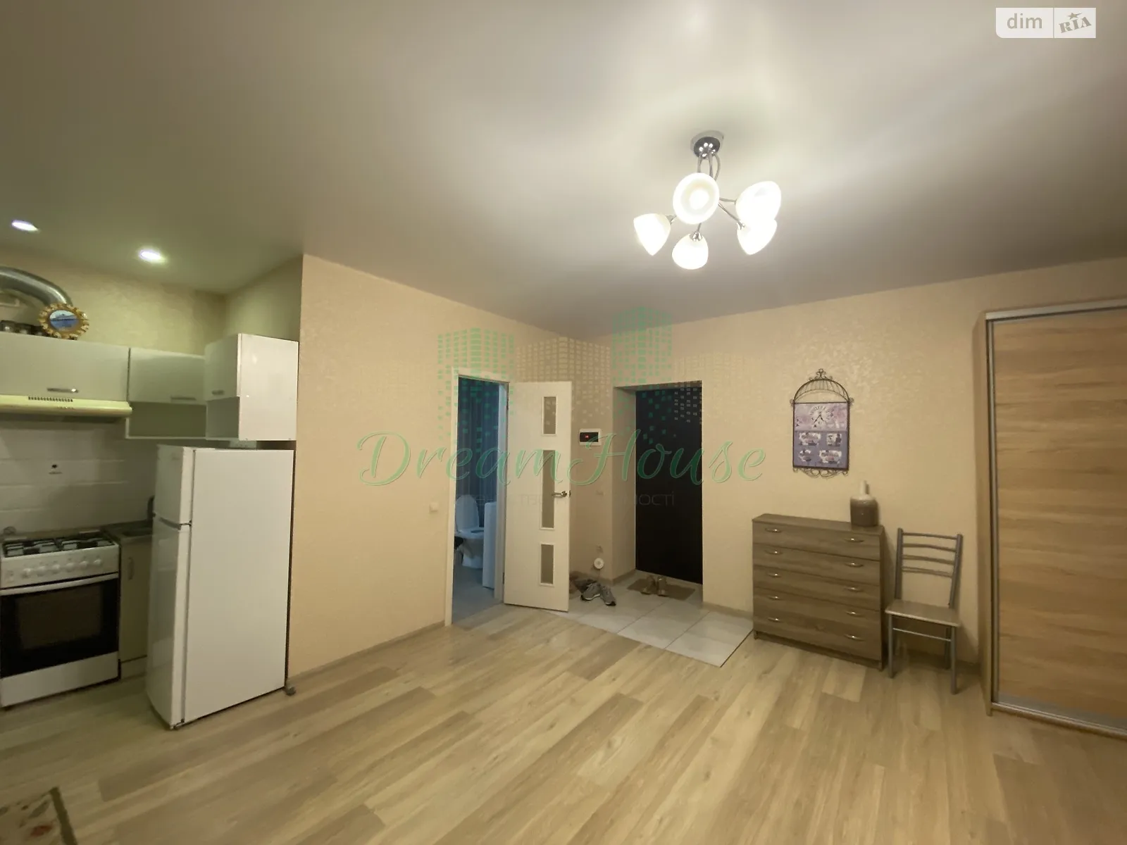 Продается 1-комнатная квартира 32.6 кв. м в Буче, ул. Бориса Гмыри, 16А - фото 1