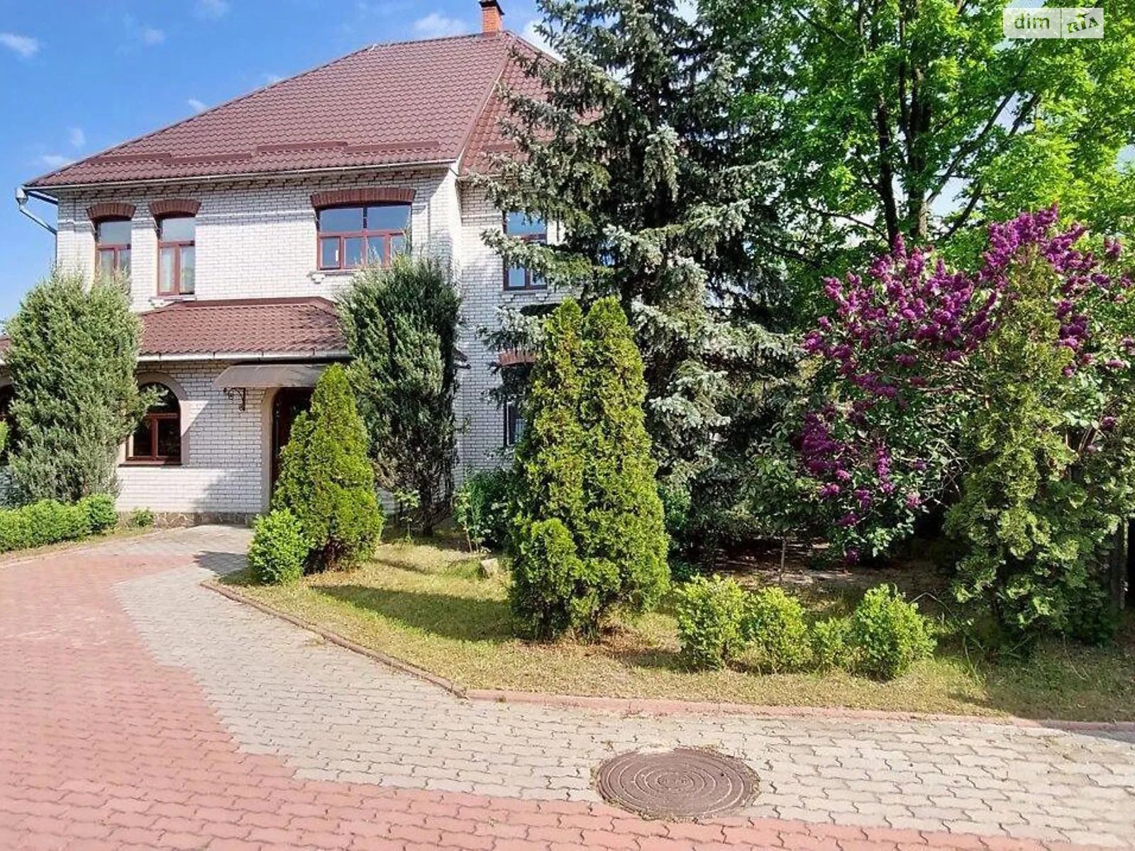 Продається будинок 2 поверховий 261 кв. м з каміном, цена: 170000 $