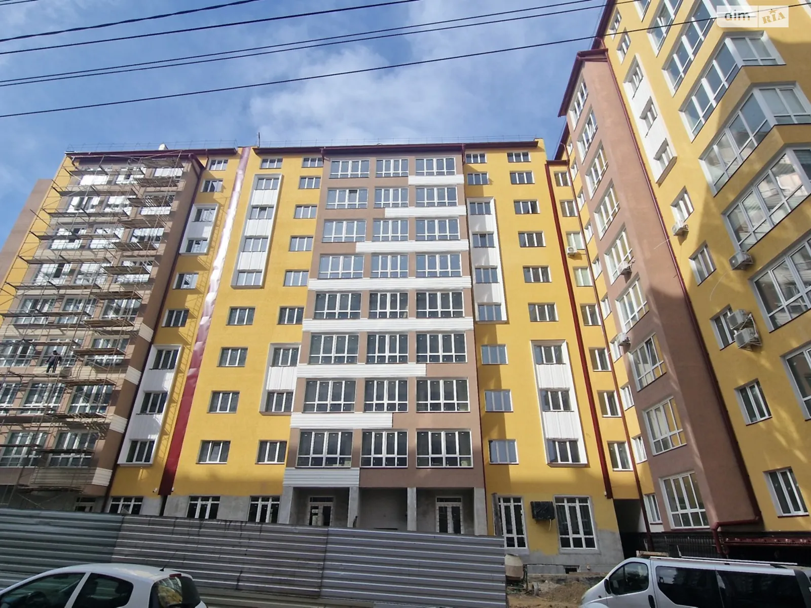 Продается 1-комнатная квартира 47 кв. м в Черновцах, цена: 57000 $