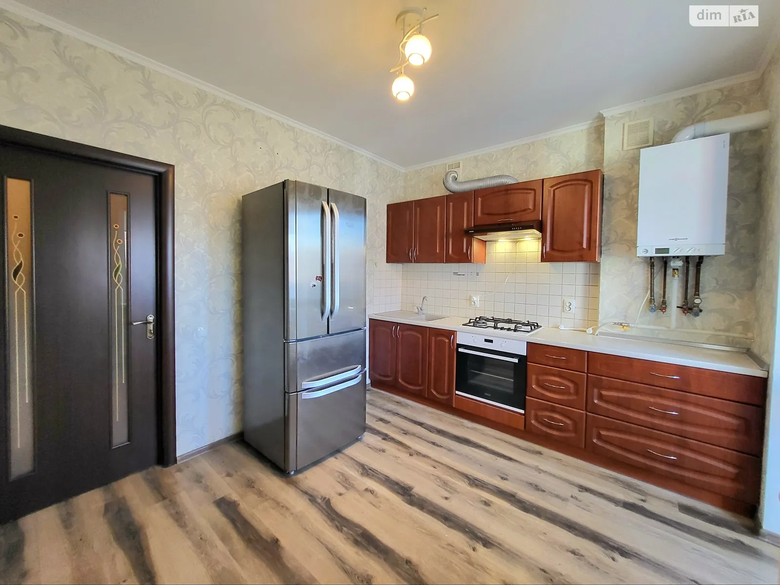 Продается 2-комнатная квартира 63.7 кв. м в Виннице, ул. Анатолия Бортняка, 2