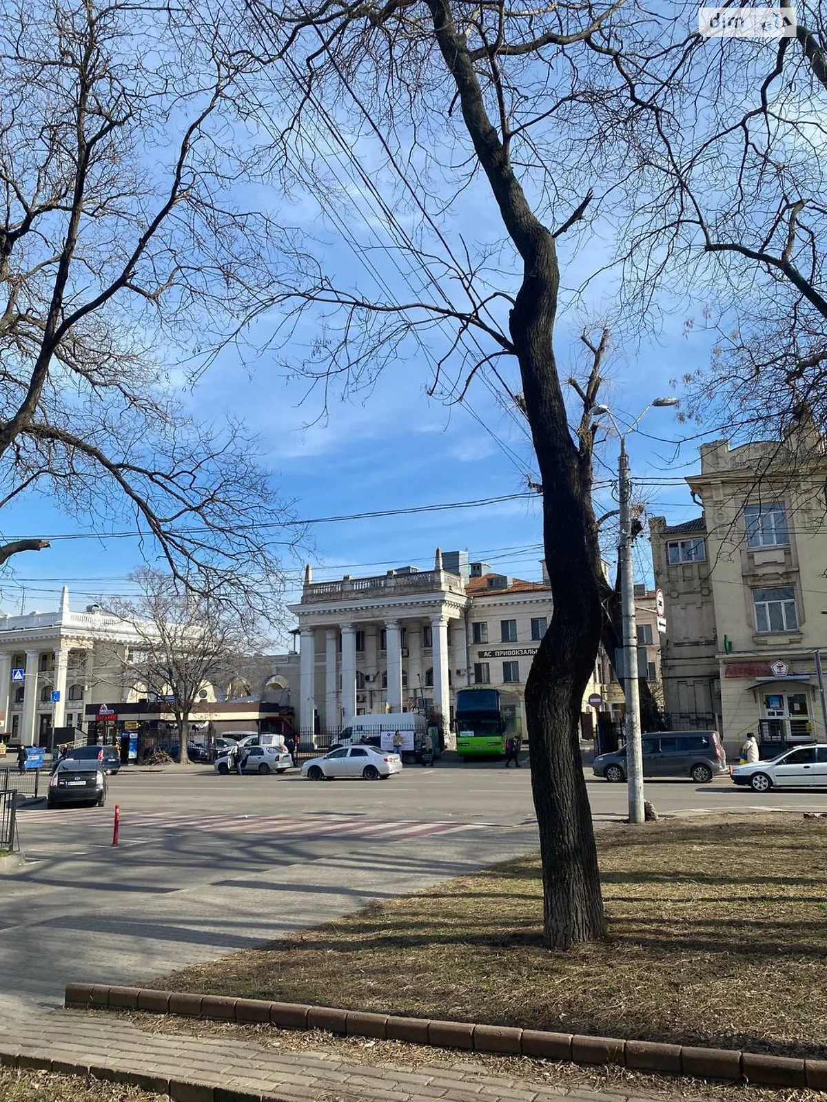 Здається в оренду об'єкт сфери послуг 205 кв. м в 1-поверховій будівлі, цена: 25000 грн