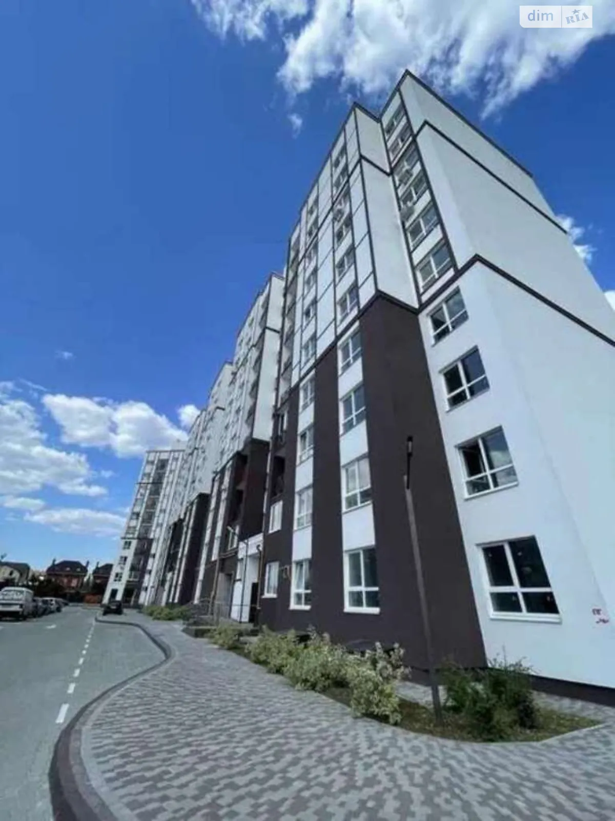 Продається 1-кімнатна квартира 36 кв. м у Петропавлівській Борщагівці, вул. Соборна(Леніна), 123