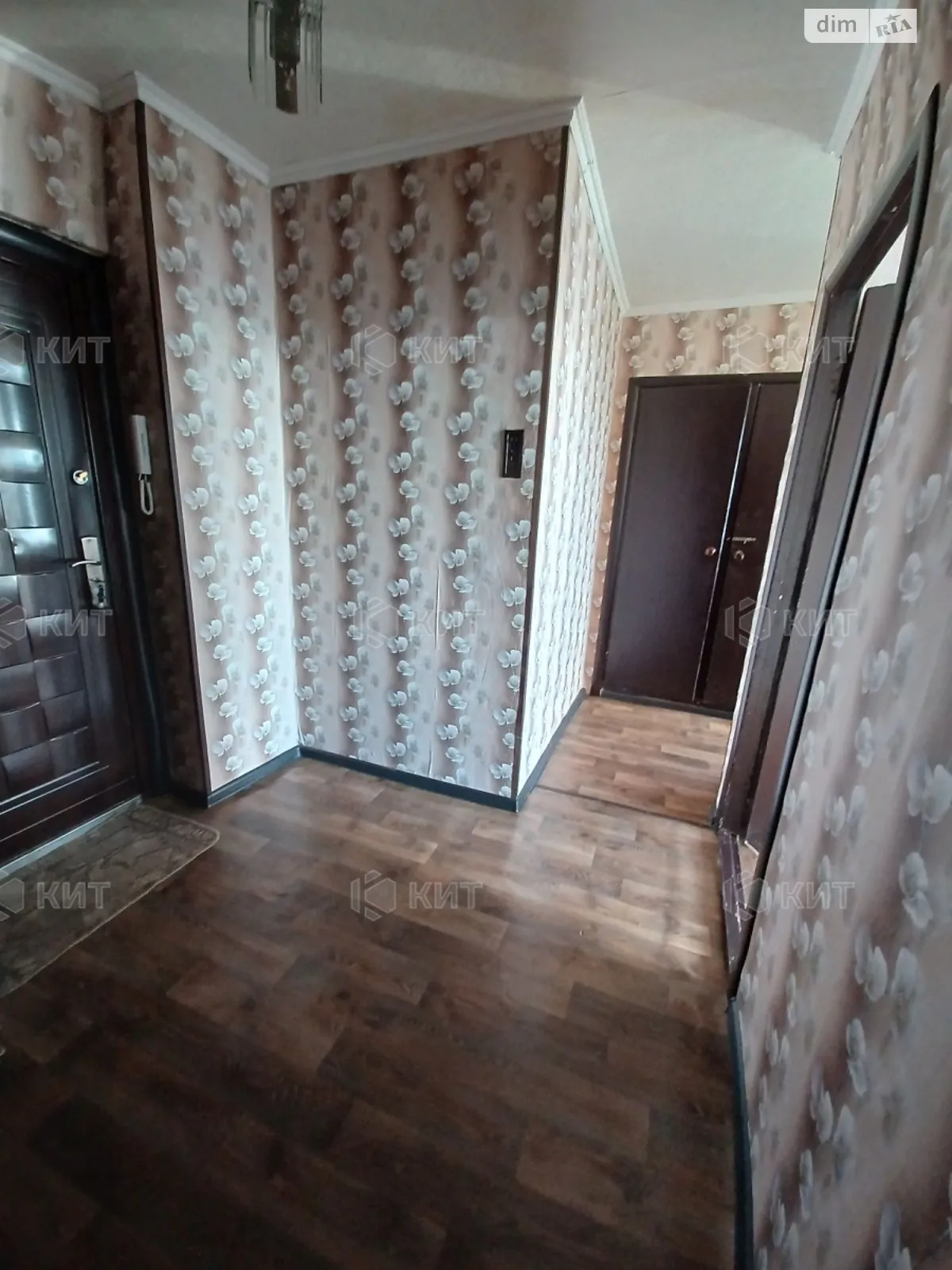 Продается 2-комнатная квартира 46 кв. м в Харькове, цена: 25000 $