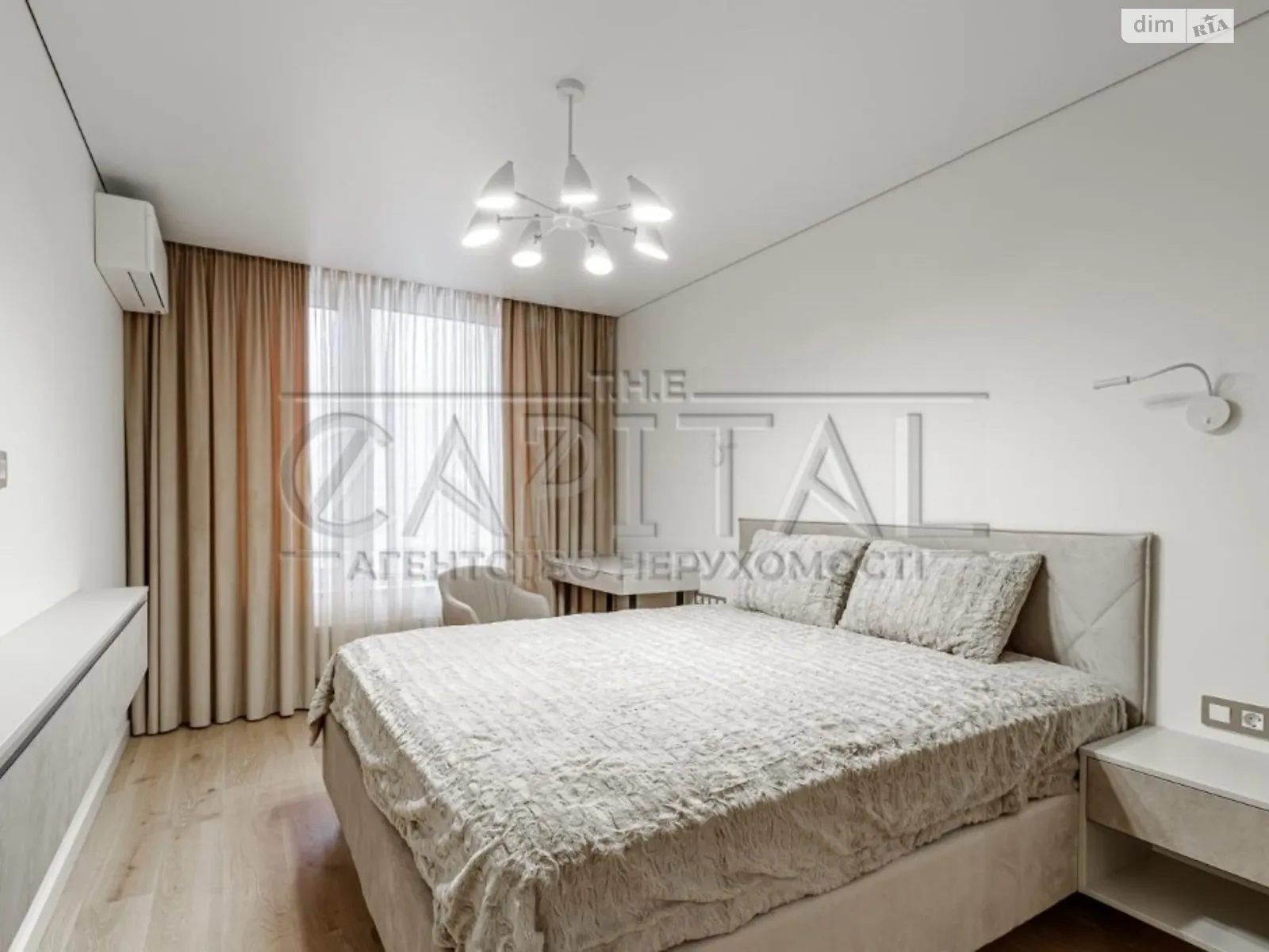 Продается 3-комнатная квартира 93 кв. м в Киеве, наб. Днепровская, 18Б