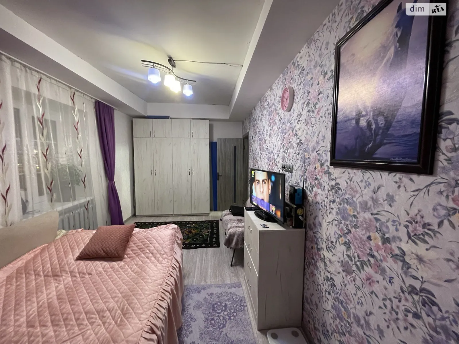 Продается 1-комнатная квартира 36 кв. м в Буче, ул. Энергетиков