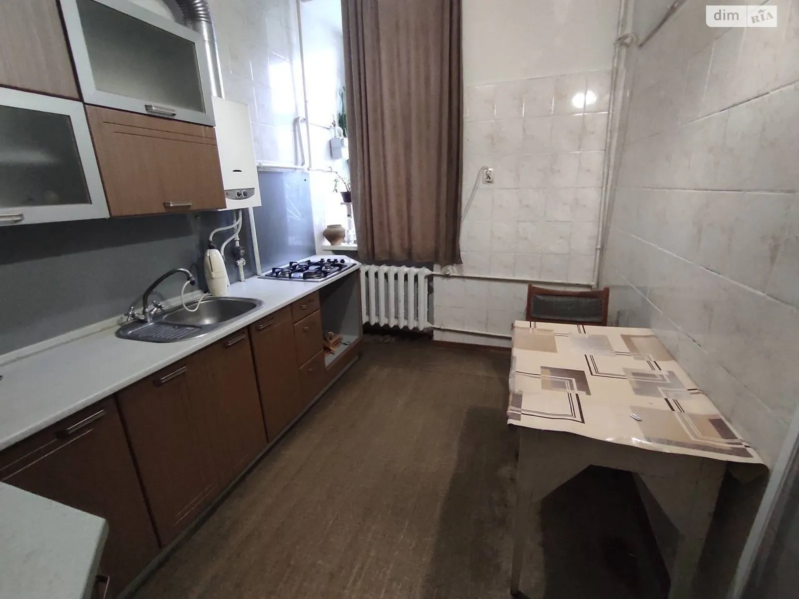 Продается 3-комнатная квартира 71 кв. м в Кременчуге, цена: 32000 $