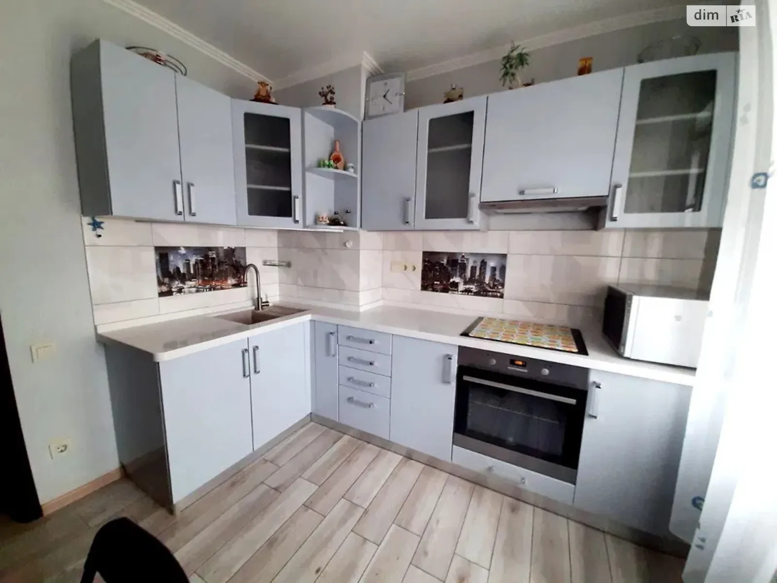 Продается 4-комнатная квартира 80 кв. м в Одессе, ул. Палия Семена, 66