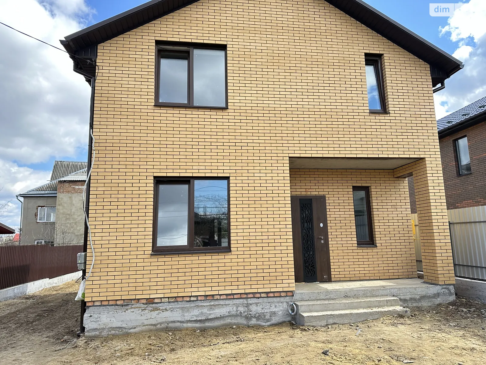 Продается дом на 2 этажа 125 кв. м с балконом, цена: 130000 $ - фото 1