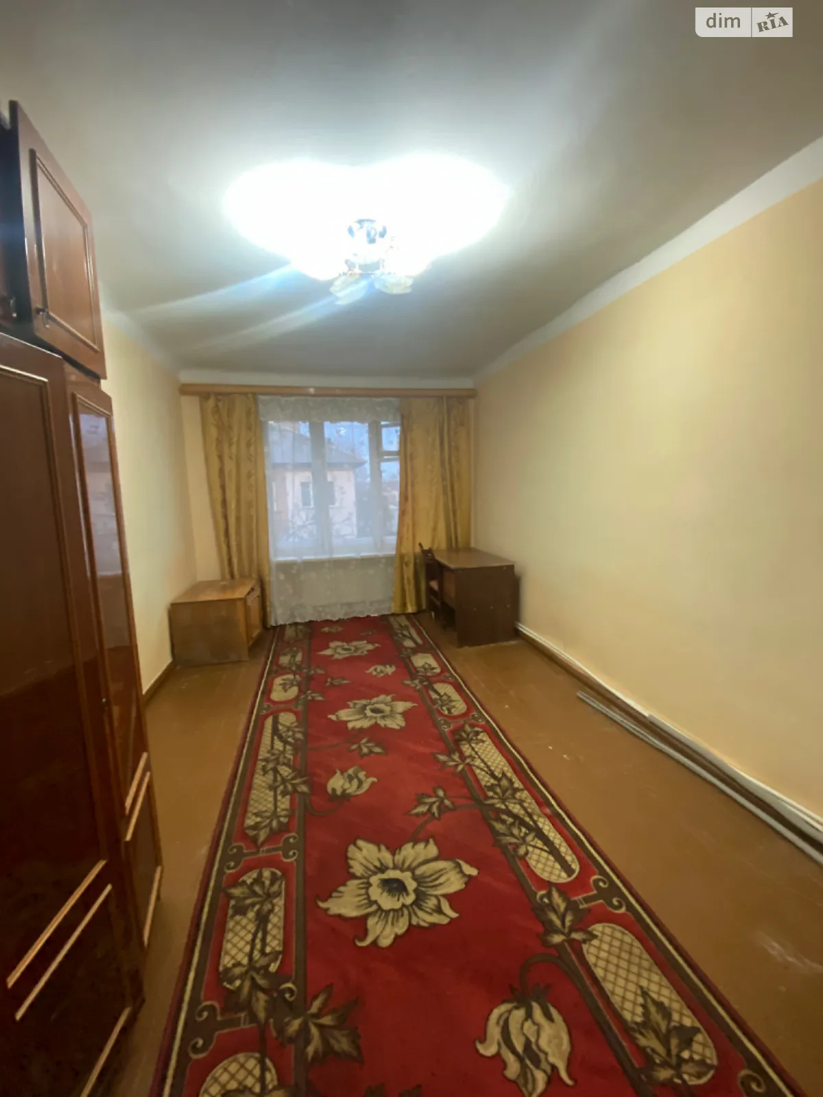 Продается комната 25 кв. м в Черновцах, цена: 19000 $