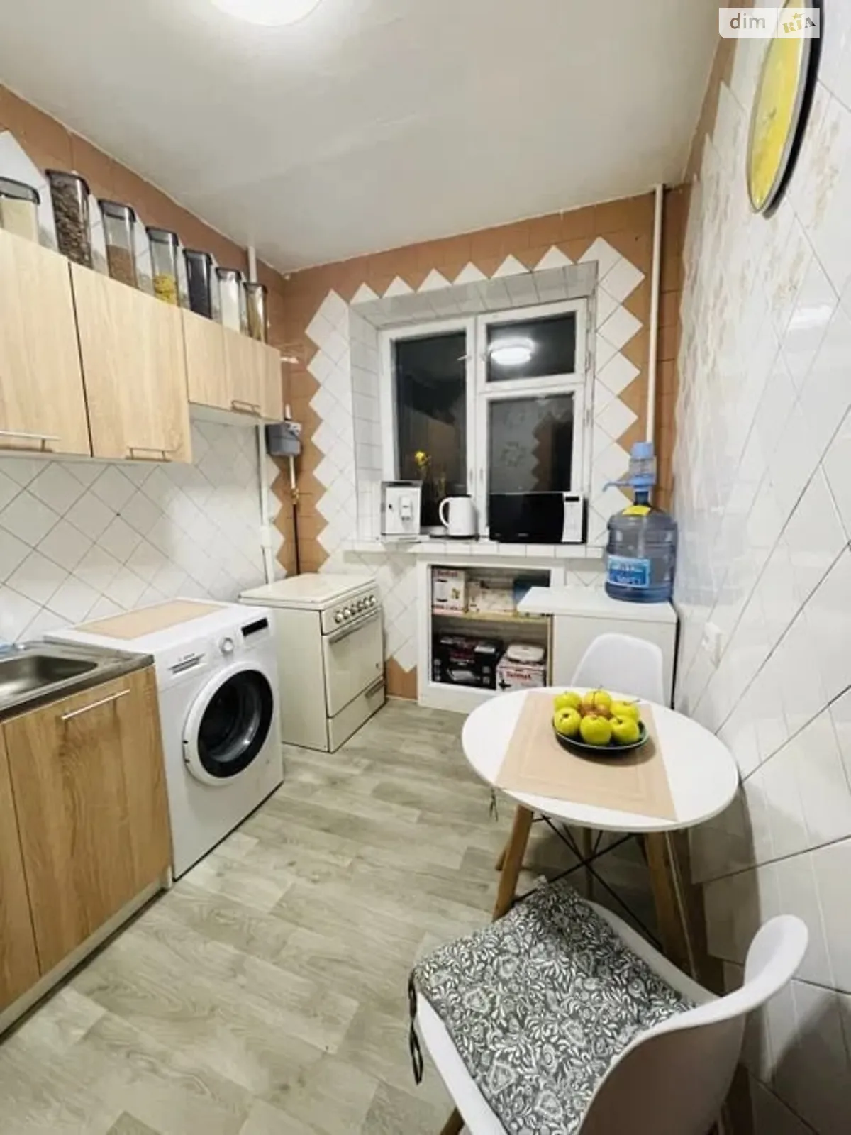 Продается 2-комнатная квартира 46 кв. м в Днепре, цена: 43000 $