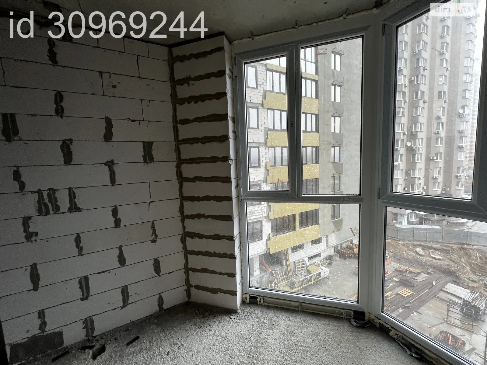 Продается 1-комнатная квартира 53 кв. м в Одессе, пер. Среднефонтанский