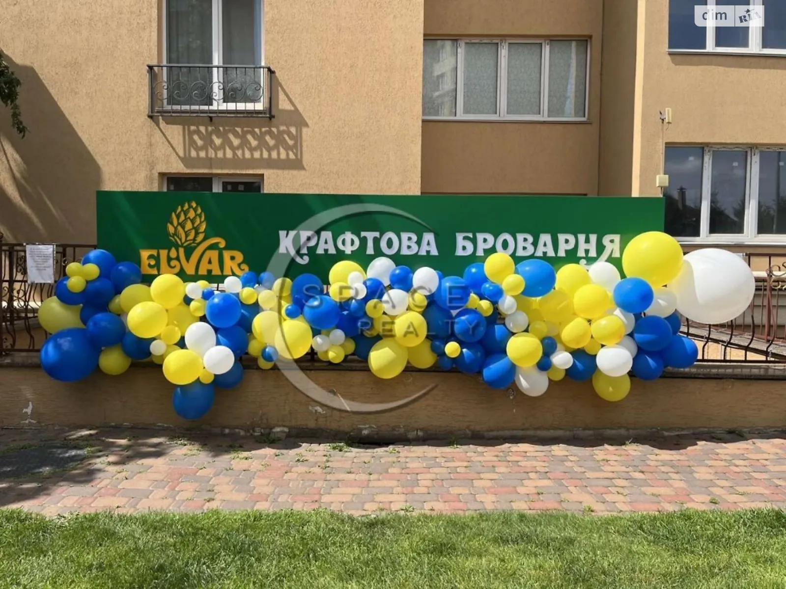 Продається приміщення вільного призначення 45 кв. м в 10-поверховій будівлі, цена: 55000 $