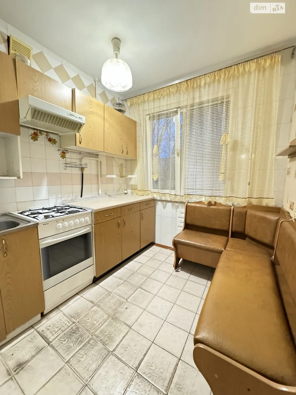 Продається 2-кімнатна квартира 44 кв. м у Чернігові, цена: 31500 $