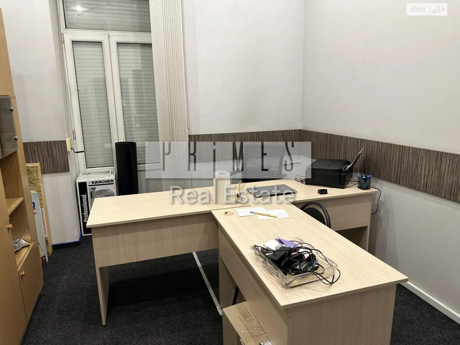 Продается офис 130 кв. м в бизнес-центре, цена: 295000 $ - фото 1