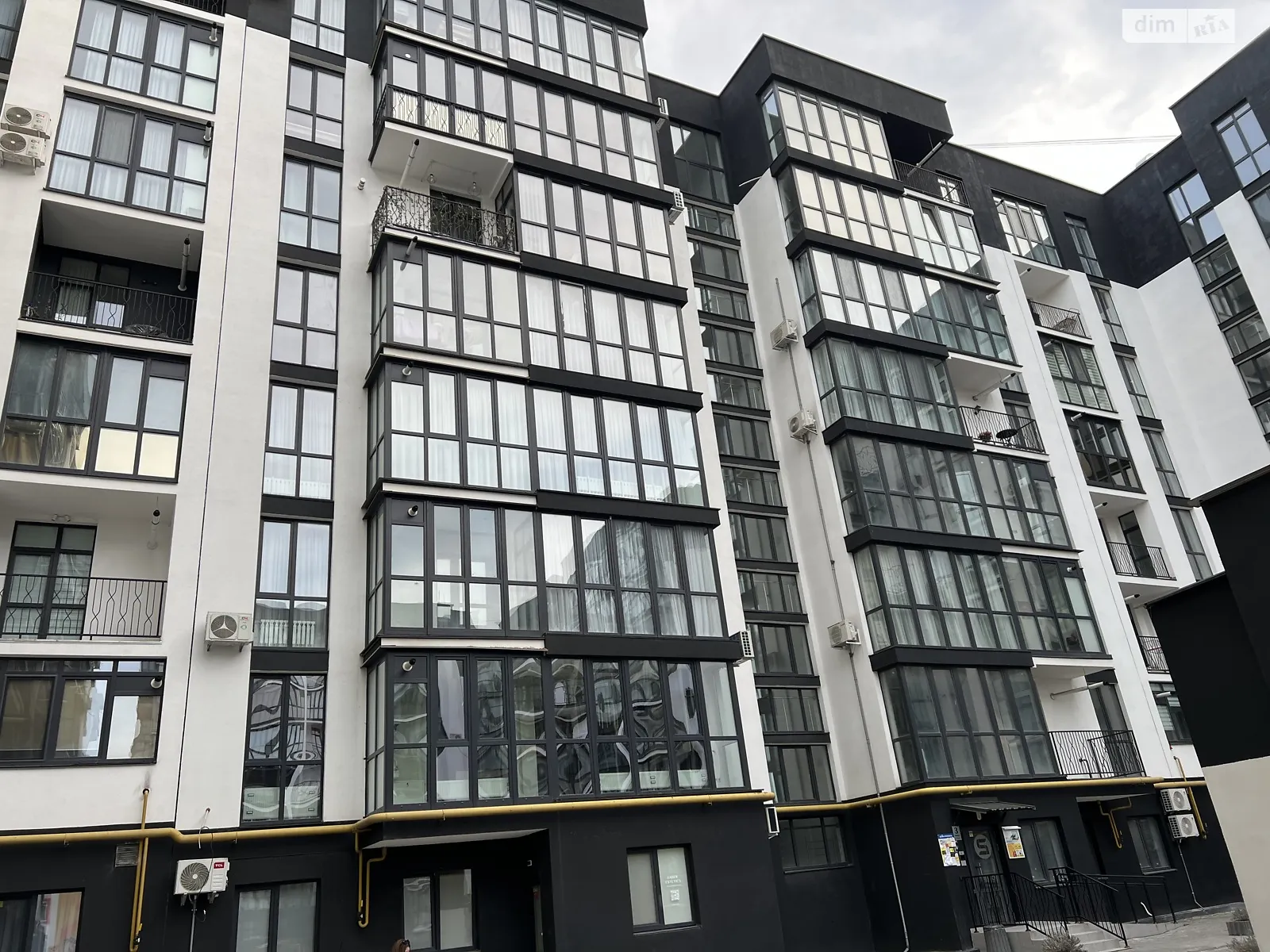 Продается 5-комнатная квартира 140 кв. м в Виннице, ул. Трамвайная, 3 - фото 1