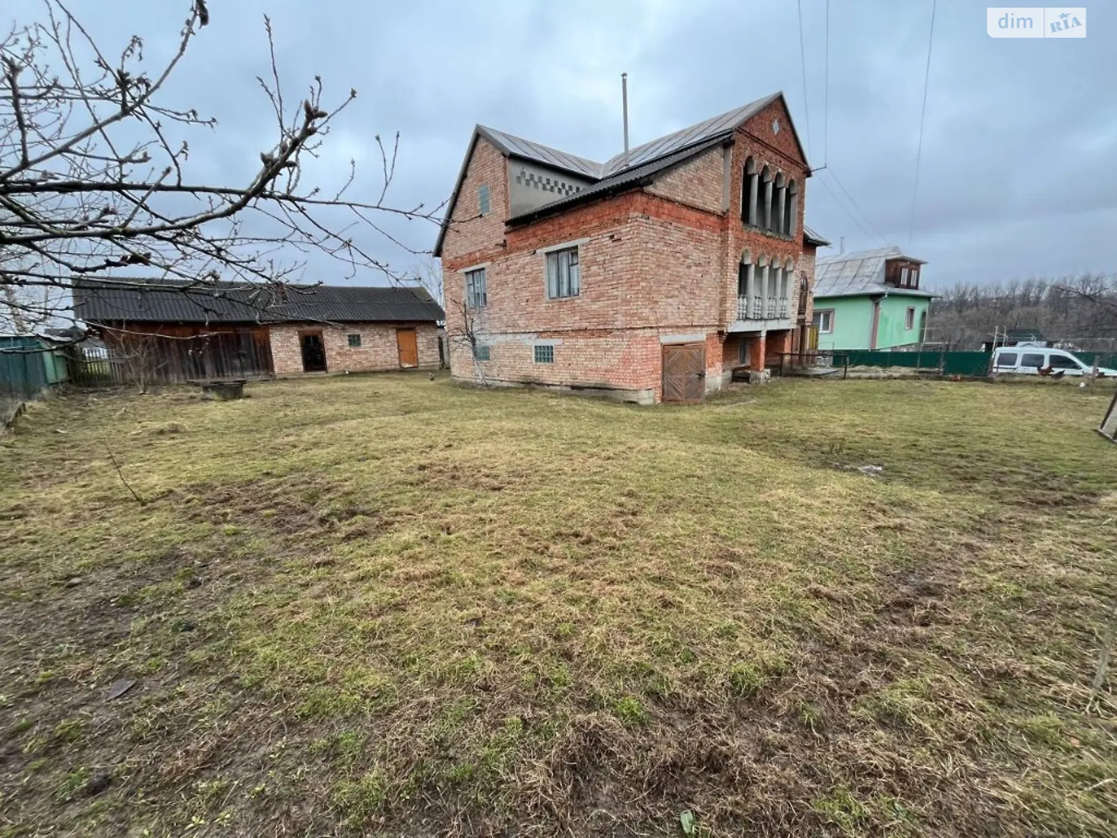 Продається будинок 3 поверховий 250 кв. м з каміном - фото 3