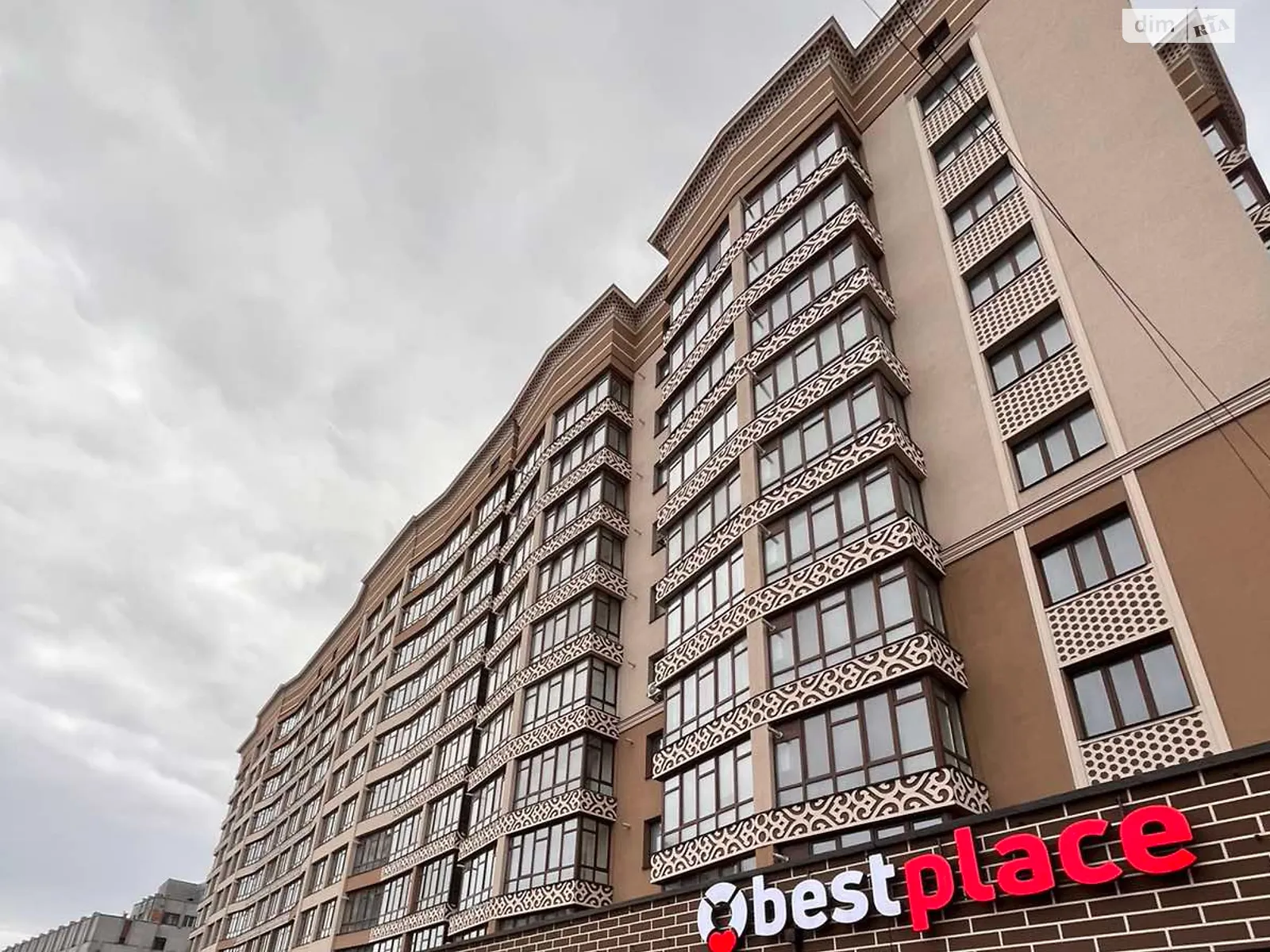Продается 2-комнатная квартира 72 кв. м в Хмельницком
