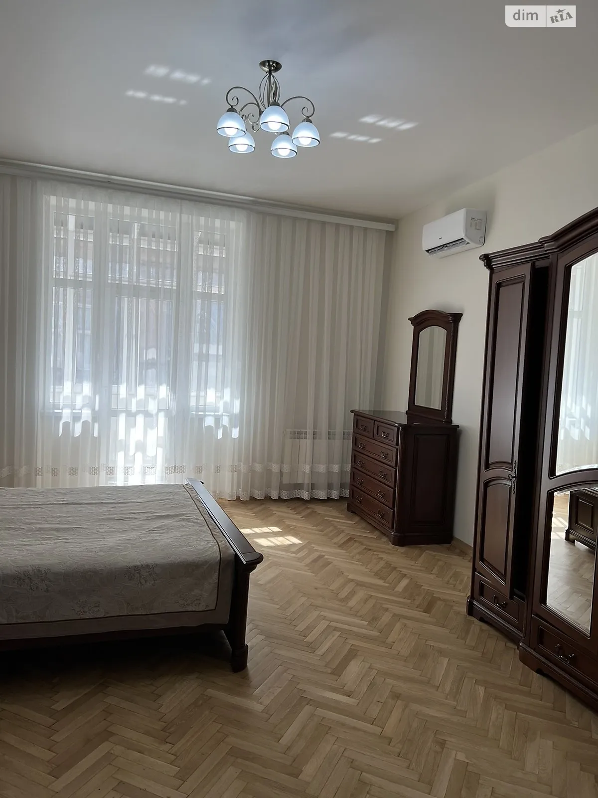Сдается в аренду 2-комнатная квартира 78 кв. м в Черновцах - фото 3