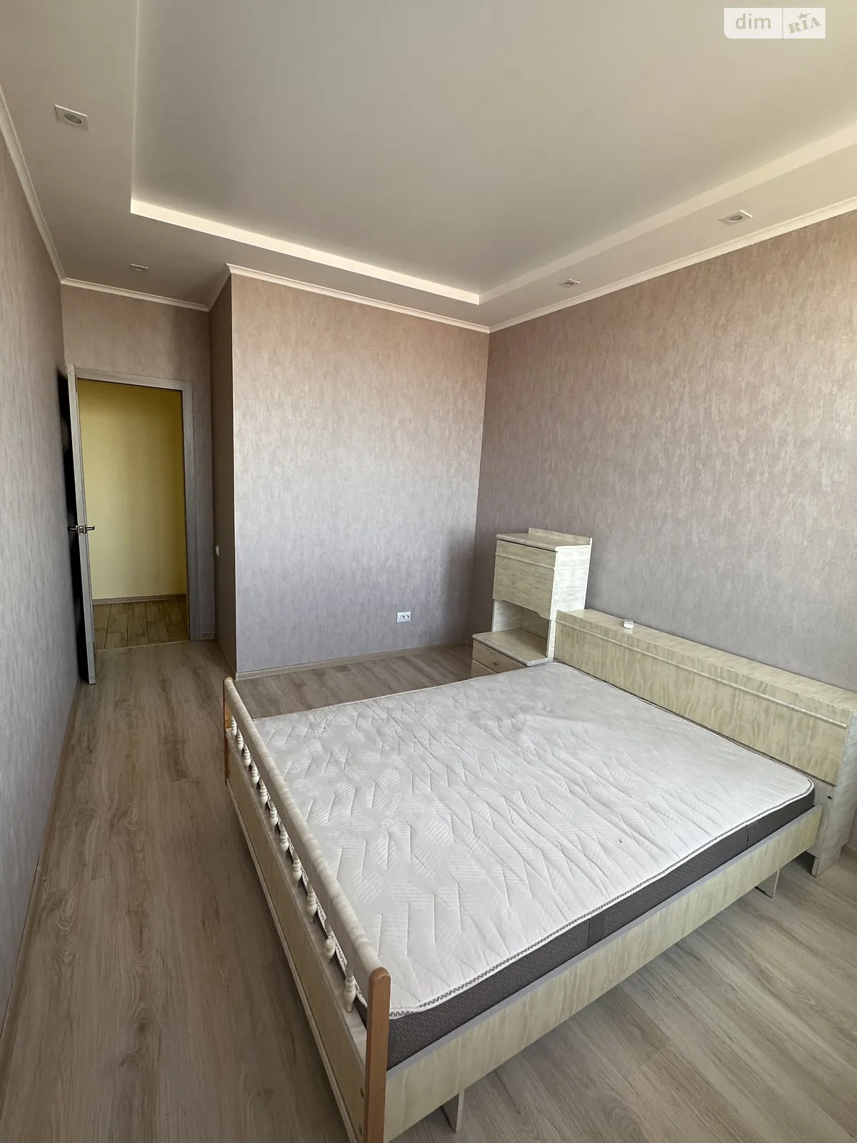 Продается 2-комнатная квартира 56.4 кв. м в Черноморске, цена: 46000 $ - фото 1