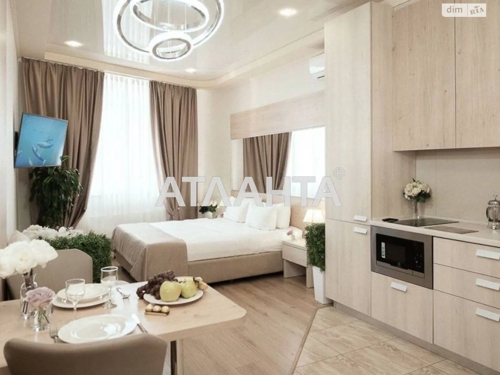 Продается 2-комнатная квартира 74 кв. м в Одессе, плато Гагаринское, 9