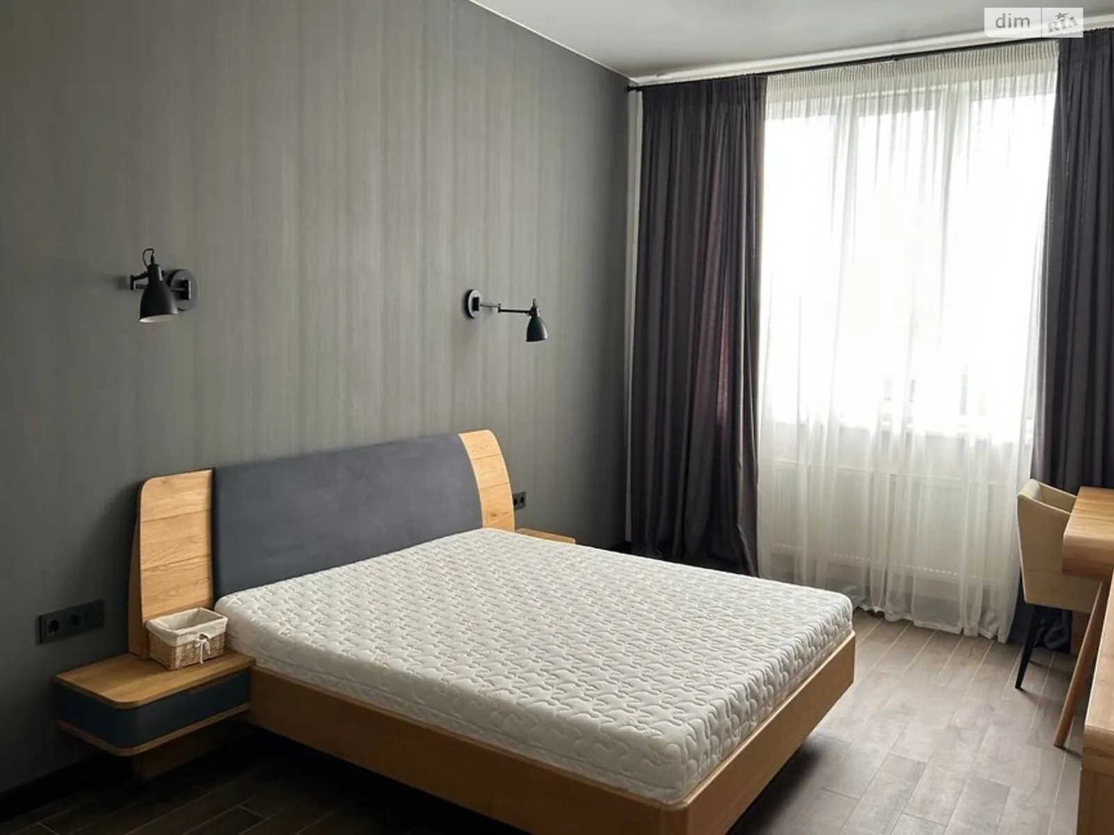 Продается 1-комнатная квартира 48 кв. м в Одессе, ул. Канатная, 122Б - фото 1