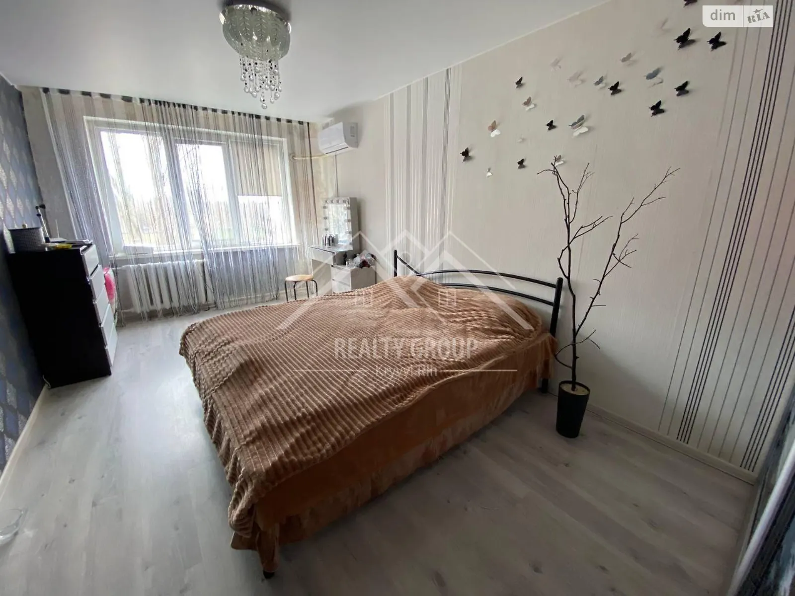 Продается 2-комнатная квартира 46 кв. м в Кривом Роге, цена: 18300 $