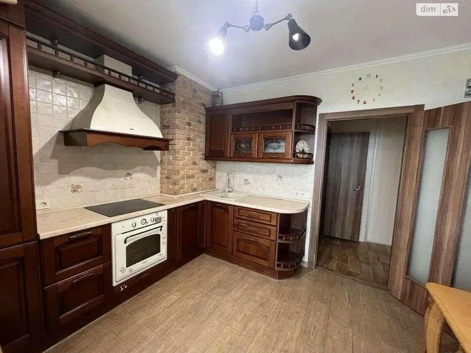 Продается 1-комнатная квартира 43 кв. м в Киеве, ул. Ващенко Григория, 3 - фото 1