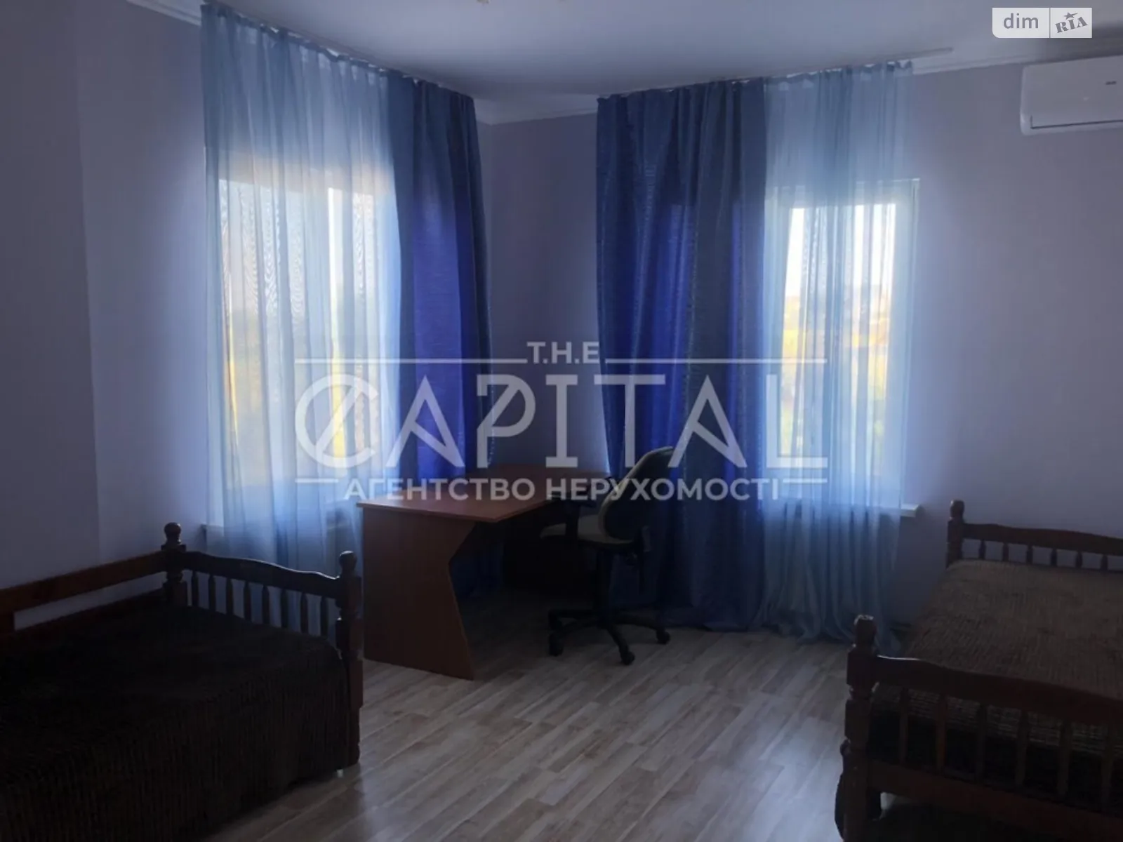 Сдается в аренду дом на 2 этажа 280 кв. м с садом, цена: 900 $ - фото 1