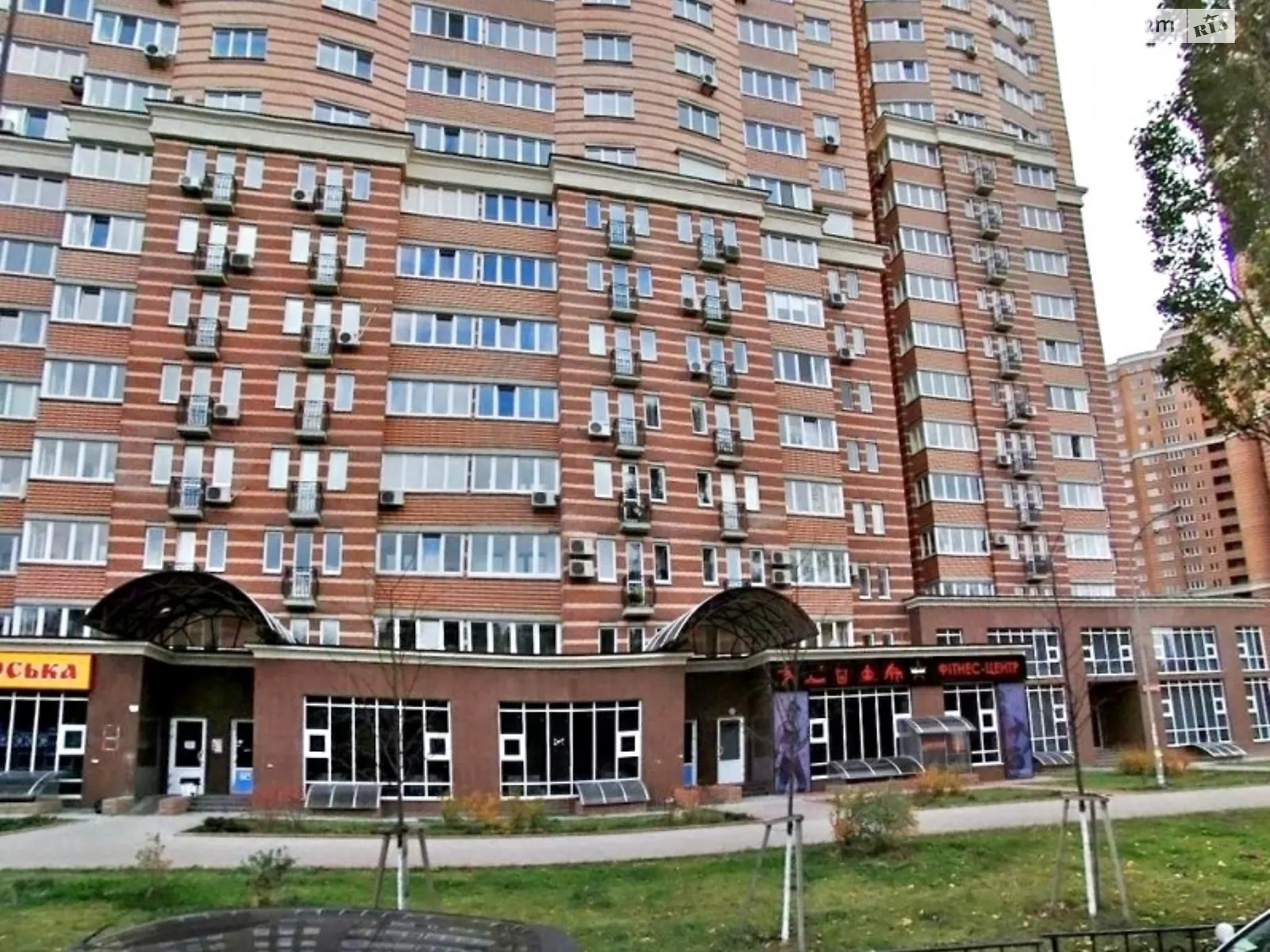 Продается 2-комнатная квартира 58 кв. м в Киеве, ул. Голосеевская, 13Б - фото 1