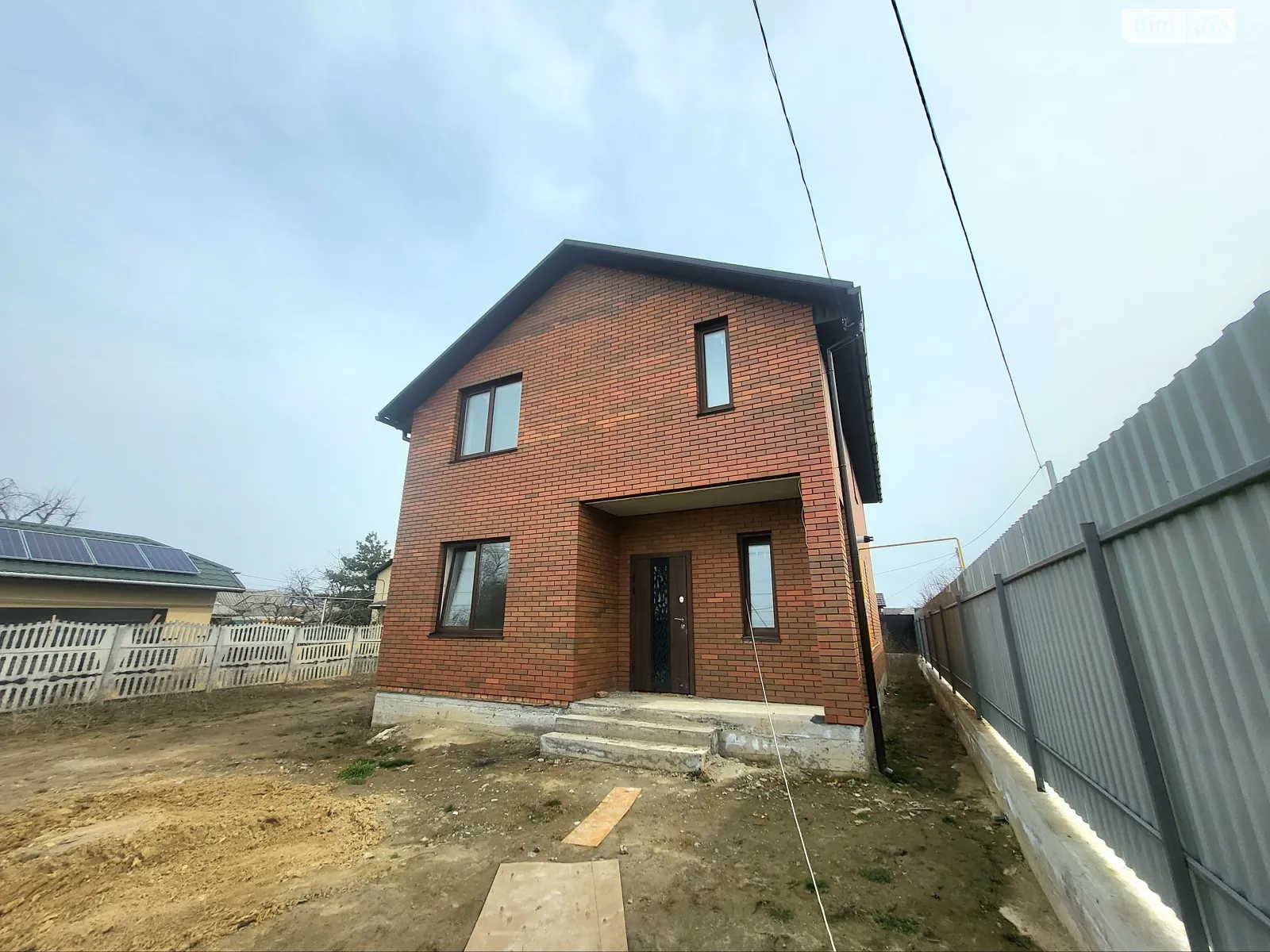 Продается дом на 2 этажа 120 кв. м с террасой, цена: 89000 $ - фото 1