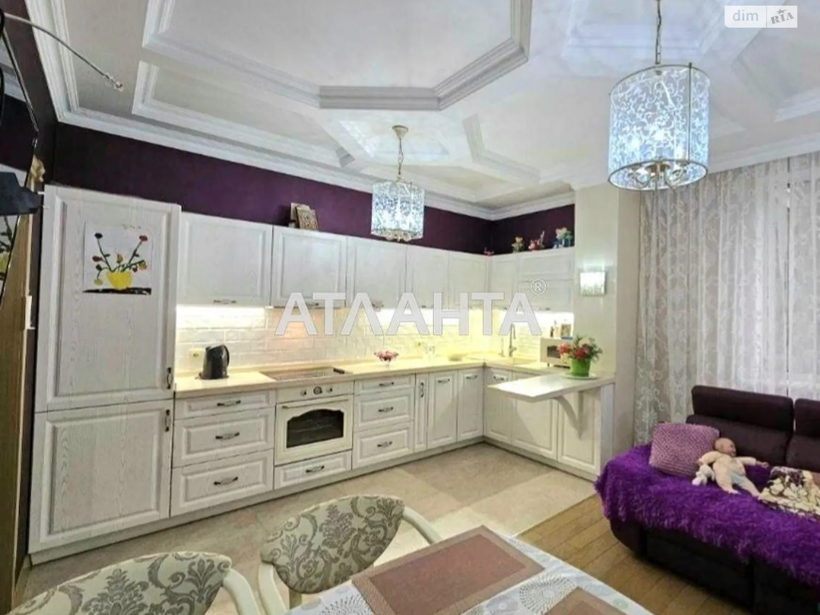 Продается 2-комнатная квартира 82 кв. м в Одессе, ул. Жемчужная, 3 - фото 1