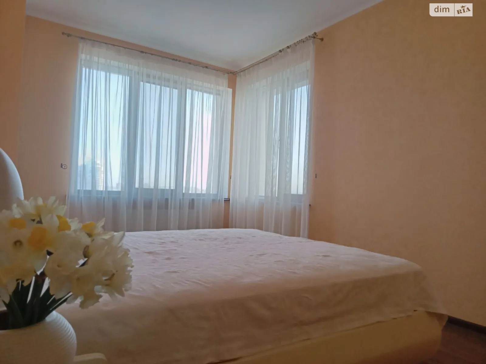 Продается 2-комнатная квартира 75 кв. м в Киеве - фото 3