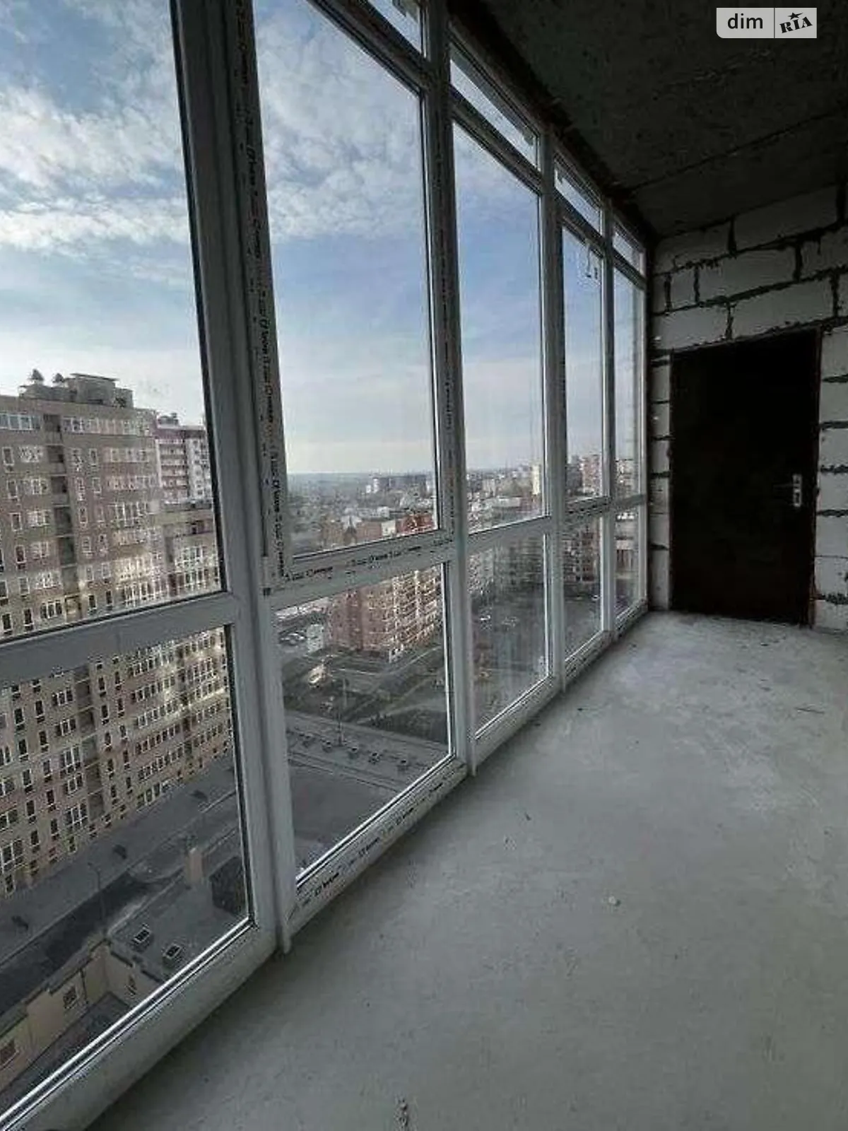 Продается 3-комнатная квартира 105 кв. м в Харькове, ул. Клочковская, 117