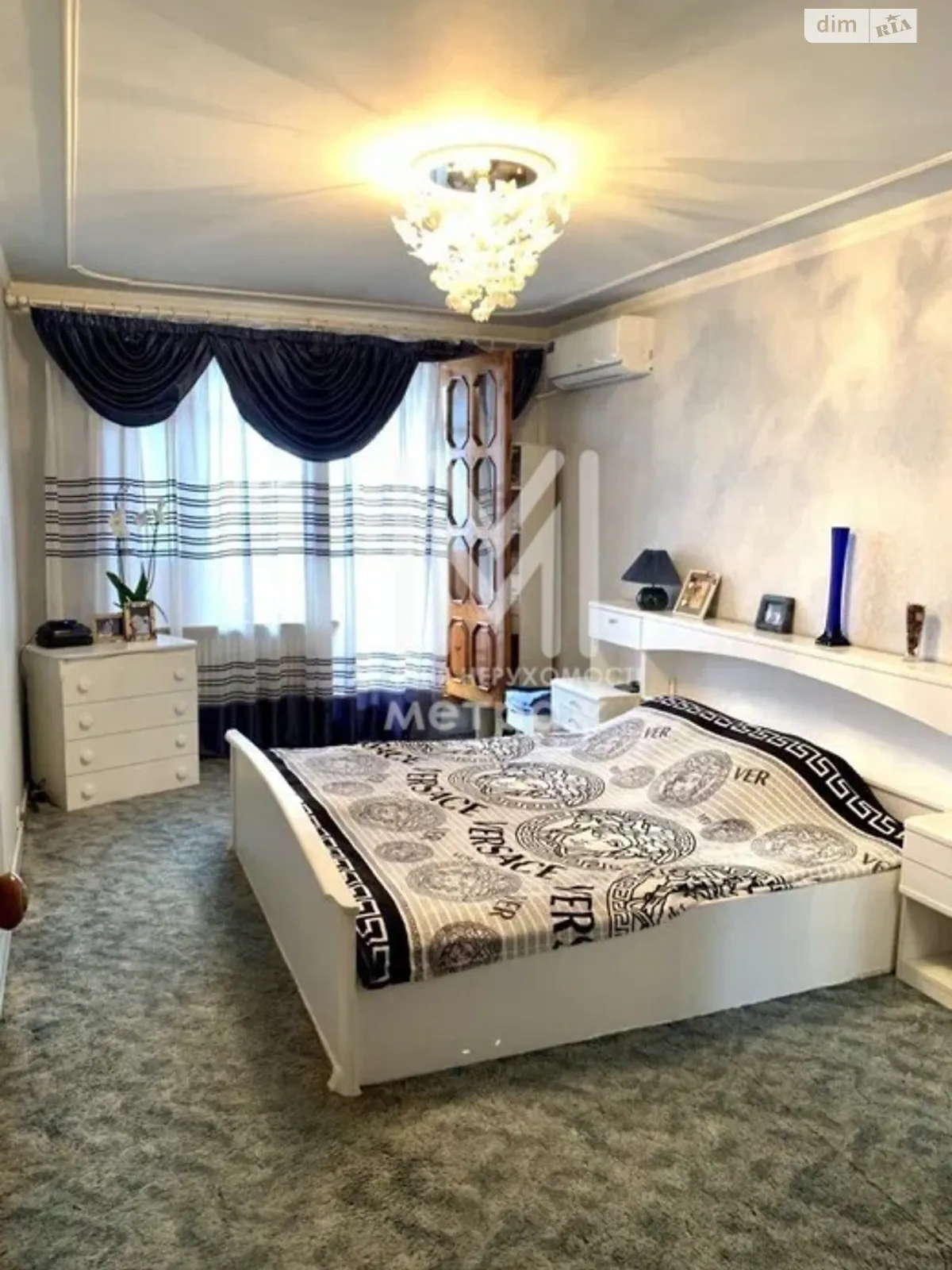 Продается 3-комнатная квартира 65 кв. м в Харькове, ул. Валентиновская, 7