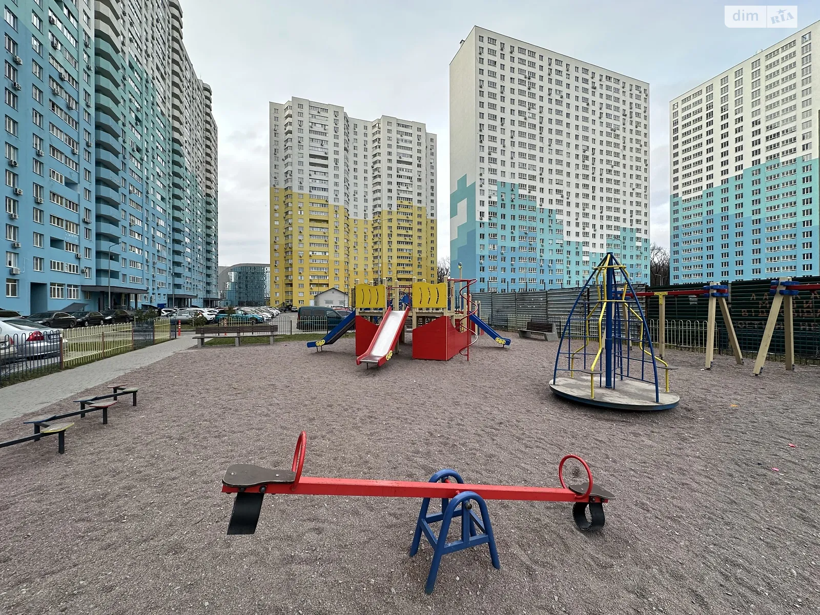 Продается 1-комнатная квартира 40 кв. м в Новоселках, ул. Пригородная, 26А - фото 1